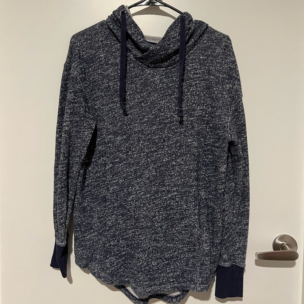 Mossimo blue/ white cowl neck hoodie. Long body fit, thumb holes, lightweight.